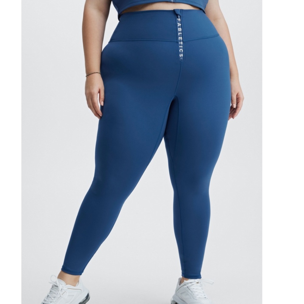 FABLETICS-2XL highwaisted motion365 legging with zipper front